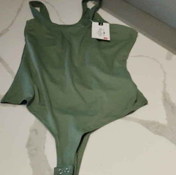 Reoria double lined thong bodysuit olive green size S - Picture 6 of 7